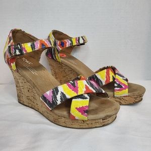 Toms colorfull cork wedge criss-cross strap open toe sandal in size 8W